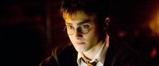 Harry Potter má zákaz vycházení Harry Potter má zákaz vycházení
