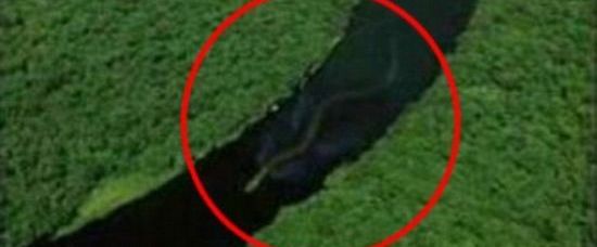 Vyfocen 300metrový had. Je to fake?