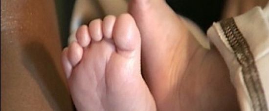 Dítě s 12 prsty. Na rukou i nohou