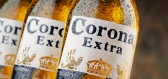 Lidé se zajímají, zda existuje souvislost mezi koronavirem a mexickým Corona pivem