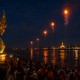 Ohnivé koule v Nong Khai lákají tisíce turistů, vědci je ale vysvětlit nedokážou