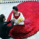 Valentýn po čínsku: Šaty z 9999 růží