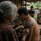 Za nejstarší tatérkou na světě míří na Filipíny ročně tisíce turistů