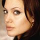 Angelina Jolie v 16. Ještě bez tetování