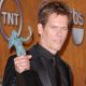 Nejlépe z Hollywoodu voní Kevin Bacon, tvrdí Tom Hanks