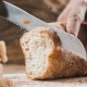 7 tipů jak správně krájet a skladovat chléb, aby byl stále chutný a čerstvý