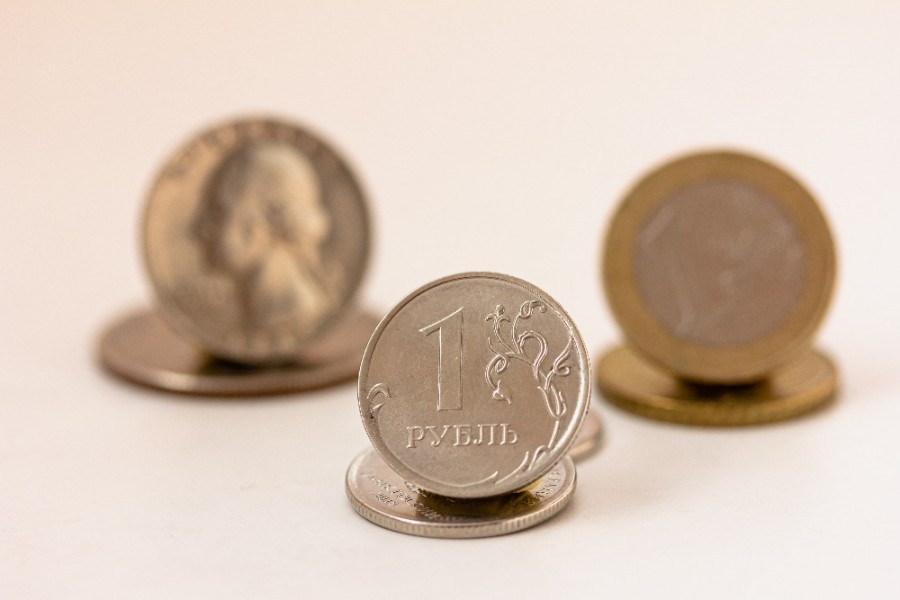 rubl euro dolar