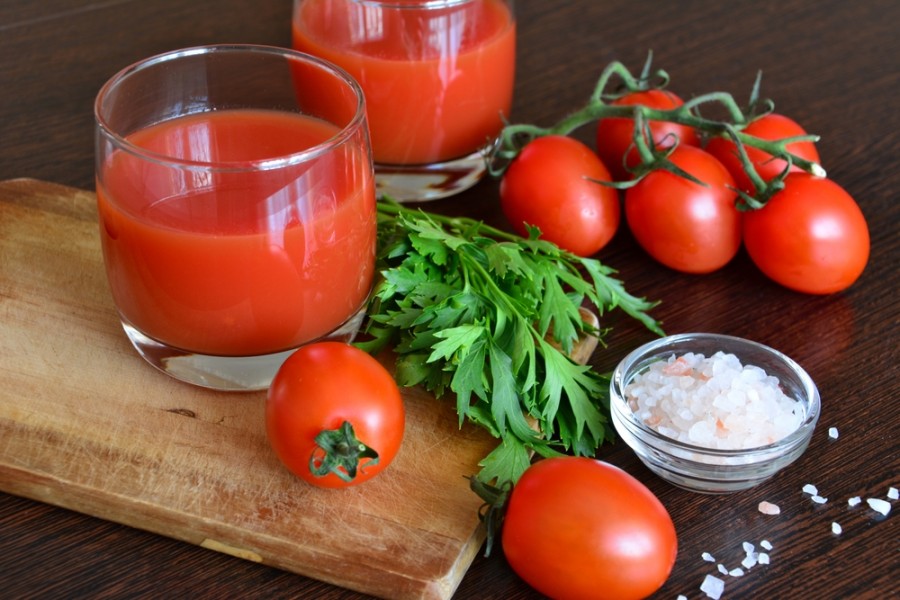 Zdravá rajčatová šťáva
