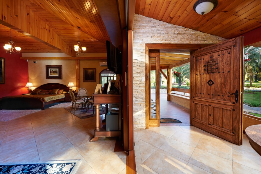 Dřevo v luxusním interiéru